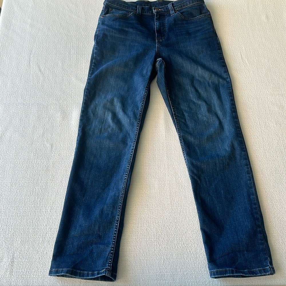 LL Bean Classic Fit Men’s Size 30